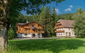 Bio-Holzhaus und Landhaus Heimat